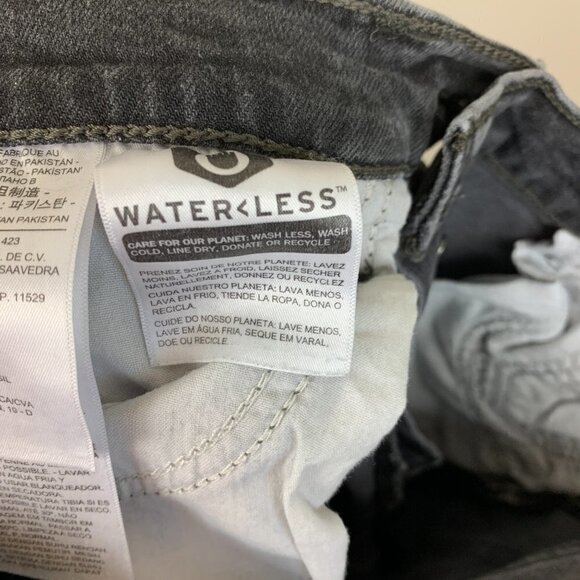 Levi's Wedgie Skinny Button Fly Jeans - Black Wash - Size 29 - Picture 7 of 10